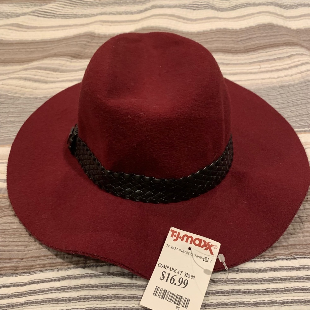 Boho/floppy/hippie hat